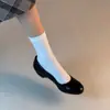 Primer Encuentro Temporada Viaje al Trabajo Punta Redonda Cuña Tacón Grueso Versátil Slip-on Zapatos Planos Bajos Zapatos de Mujer 2026 Otoño Nuevas Llegadas Zapatos de Mujer