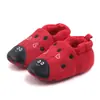 Venta caliente al por mayor de comercio exterior tejido de algodón zapatos para bebé zapatos para niño pequeño no se caen zapatos 0381