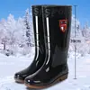Botas de lluvia para hombre resistentes al aceite, botas de lluvia altas y largas, antideslizantes, impermeables, resistentes al desgaste, botas de goma de tubo medio, cubrebotas con forro de algodón, zapatos de goma de tubo bajo