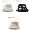 Sombrero de Pescador de Felpa con Estrella Nuevo Engrosado Cálido Protección para las Orejas Sombrero de Felpa de Color Liso a la Moda Sombrero de Cubo Hace que la Cara Sea Más Pequeña