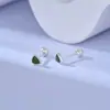 Pendientes de Corazón de Plata de Ley S999 Que No Necesitan Quitarse al Dormir, Pendientes de Moda Simples y Versátiles de Tornillo para Hueso de la Oreja para Mujeres