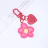 Llavero Anillo de Flor Corazón Color Caramelo Acrílico Llavero Colgante de Bolso Accesorios Pequeños Venta al por Mayor