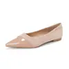 Sapatilhas rasas femininas de pele de carneiro estilo francês com bico fino 2026 novo modelo, adequadas para saias, mocassins de sola macia, sapatos femininos plus size