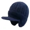 Nuevos estilos de otoño e invierno: Gorros tejidos cálidos para hombre con forro de polar, gorros de moda que cubren las orejas para hombres jóvenes, adecuados para actividades al aire libre y deportes