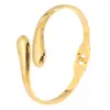 Pulsera de titanio con tendencia de moda europea y americana transfronteriza, gota de agua, línea aerodinámica, textura de metal exagerada, pulsera suave de abrazo, joyería