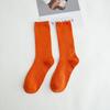 Calcetines de colores pastel para mujer, de color liso, calcetines versátiles estilo japonés, calcetines de color dopamina, modernos, al por mayor en Zhuji