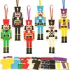 Los colgantes decorativos de madera de Navidad y Halloween son adecuados para decorar diversas fiestas navideñas.