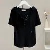 Camiseta Curta com Capuz Preto e Branco Puro para Mulheres 2026 Verão Novo Estilo Versátil Solta Emagrecedora Camiseta Top com Cordão