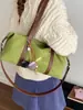 Artículo de moda de alta venta en comercio exterior transfronterizo: Bolso bandolera cruzado para axila, casual, perezoso, de un solo hombro, nuevo para otoño e invierno 2025, de nicho para ir al trabajo