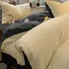 Conjunto de Quatro Peças de Veludo Leite Dupla Face Grau Mãe e Bebê Outono e Inverno Alta Gramatura Quente Capa de Edredom Antiestático Antiderrapante Para Roupa de Cama