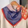 Estilo Étnico Gris Delgado Similar a la Seda Bufanda Cuadrada Pequeña de 70 Bufanda de Lino y Seda para Mujer Primavera y Otoño Hombro Caído Regalos para Madre