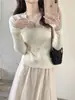 Blusa de Tricô Andy com Renda e Decote V de Manga Longa para Mulheres, Camada Base Slim Fit Outono/Inverno, Suéter Vermelho