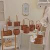 Cesta de flores atacado Rattan trançado portátil arranjo de flores cesta de palha trançada vaso de flores mão presente Dia das Mães pastoral cesta de suculentas