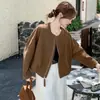Jaqueta de camurça retro cor de café Maillard para mulheres, estilo curto, novidade do Outono 2026, versão coreana, descolada e ousada, jaqueta de gola redonda