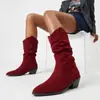 Botas altas de punta para otoño e invierno, botas de mujer de color liso versátiles de talla grande, botas de moda de tacón alto sin cordones, zapatos ligeros de comercio exterior