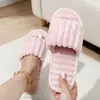 Venda Quente Transfronteiriça Chinelos de Chão para Casa Femininos Quatro Estações Leves Confortáveis Sapatos de Casa Atacado Dropshipping Chinelos Femininos