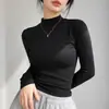 Capa base fina de otoño para mujer, hecha con proteína de seda para comodidad y transpirabilidad, corte ajustado, que realza la figura, camiseta interior versátil de manga larga