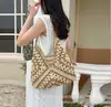 Bolso de Hombro Axila Tote Bolsa de Playa para Vacaciones en la Costa Estilo Hong Kong de Paja Ancho para Mujer Verano 2025 Moderno Versátil Gran Capacidad