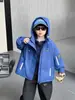 Conjunto de dos piezas de chaqueta acolchada de invierno para niños, estilo coreano, ropa exterior deportiva elegante para niños, adecuado para niños pequeños y medianos, para exportación y ventas transfronterizas