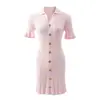 Camisa Dulce Rosa Estilo Chanel 2026 con Mangas Volantes, Falda de Paraguas Cola de Pez que Ceñe la Cintura, Vestido de Punto de Seda de Hielo