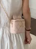 Bolso de Mano Pequeño Texturizado de Moda para Mujer 2026 Nueva Moda Bolso Caja Acolchado con Cadena Bolso Cruzado Versátil