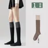 Meias femininas de primavera e outono, meias finas, meias 3/4, meias 7/8, meias modeladoras, cor sólida, combinação de cores preto e cinza, meias jk