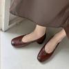 Sapatos de Trabalho Camélia em Couro Integral Texturizado Outono 2024 Salto Médio Grosso Bico Redondo Couro Genuíno Boca Rasa Flor Sapatos de Camada Única para Mulheres