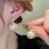 Pendientes de Perla Giratorios, Pequeño Aroma de Alta Gama Otoño e Invierno, Pendientes Elegantes de Lujo Accesible, Nuevos Pendientes Populares de Diamantes Pequeños, Pendientes