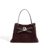 Bolsa de ombro de design nicho para outono e inverno, couro genuíno, luxo leve, grande capacidade, bolsa transversal simples, acabamento fosco, bolsa transversal de alta qualidade