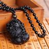 Colgante de obsidiana de imitación con diseño de dragón, marca Guan Gong, collar dominante para hombres, drenaje, pequeño regalo para amantes, collar al por mayor