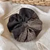 Scrunchie patchwork xadrez cor de café estilo britânico, acessório de cabelo para coque de alta qualidade estilo coreano, elástico de cabelo versátil e elegante