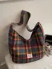 Nova Bolsa Casual Xadrez Retrô, Bolsa de Ombro Leve de Grande Capacidade para o Dia a Dia, Bolsa de Estudante para Aula e Compras