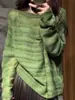 A principios de otoño, los atuendos de estilo coreano más populares son deslumbrantemente hermosos, con un ambiente relajado.. Tops de Punto Verde Holgado y Suéteres de Alta Gama con Estilo Relajado