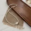 Moda estilo francés y lujo ligero, collar de perlas de algodón suave y dulce para mujer, diseño de nicho con un toque de alta gama, cadena versátil para la clavícula