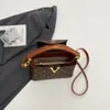 Nova Bolsa Feminina Monograma Europeu Americano Estampa Retrô Pequena Quadrada Versátil Moda Grande Capacidade Ombro Transversal