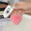 Mini Colgante de Piel de Visón Real con Forma de Corazón Llavero Lindo de Corazón de Melocotón Pequeño Colgante Regalo Encanto Universal para Bolso Coche