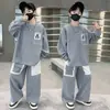 Roupas Infantis Conjunto de Moletom Outono para Meninos 2025 Novo Estilo Primavera e Outono Esportivo para Meninos Outono Crianças Maiores Estiloso e Fashion