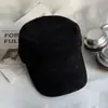 Chapéu de camurça japonês para equitação feminino outono e inverno mostrar rosto pequeno chapéu de cavaleiro plissado moda retrô topo plano chapéu bico de pato