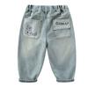 Jeans para niño Primavera y Otoño 2025 Nuevos Pantalones Estampados para Niños Maniquí Pantalones Casuales Holgados de Primavera para Bebé