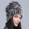 Gorro de Lana Grueso de Invierno Nuevo para Mujer Estilo Europeo y Americano, Gorro de Piel de Conejo Rex, Gorro de Punto con Cinturón Lateral y Flor