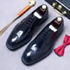 Pré-venda, não em estoque Sapatos de Couro Business Britânicos para Homem Calçados Formais Couro Bovino Solado Grosso Sapatos Derby Feitos à Mão Superfície Brilhante Sapatos Masculinos