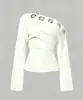Blusa de outono feminina estilosa, ombro a ombro, com anel metálico, design vazado, manga longa, corte justo para afinar o corpo, ombro a ombro, cor lisa, blusa básica, camiseta