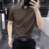 Camisa casual de manga corta de alta gama sin planchado para hombre, camisa blanca de seda helada suave y fluida sin costuras para negocios para hombre