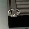 Pendientes y Anillos de Girasol Vintage Retro para Mujer, Nuevo Diseño de Nicho, Accesorios de Moda Simples y Versátiles