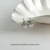 Pendientes de Corazón de Nácar Natural Rosa Incrustados de Circonita, Clips para Orejas de Goteo de Aceite Doble Cara, Pendientes Elegantes de Alta Gama de Lujo Ligero para Mujer