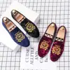 Otoño e Invierno 2023 Moda al por mayor Zapatos para hombre Tendencia Casual Zapatos de conducción para hombre Mocasines sin cordones Zapatos para hombre