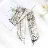 Lazo Bufanda de Seda Versátil Delgada Recuerdo de Vacaciones 26 Letras Cinta para el Cabello Cinta Decorativa para el Cabello Caja de Regalo Serpentina