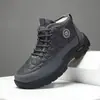 Botas de Nieve para Hombre 2026 Estilo Invierno Aterciopeladas Gruesas Cálidas Zapatos de Algodón para Mediana Edad y Mayores Impermeables Zapatos de Papá Botas de Algodón de Media Pantorrilla