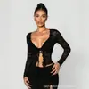 Top de tirantes sexy y llamativo con retazos de encaje y malla, corte ajustado, escote bajo, manga larga, cuello cuadrado, top de eBay