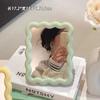 Espejo de Maquillaje de Belleza de Escritorio Ins Color Caramelo Dormitorio Escritorio Tocador Espejo Plegable Dormitorio de Estudiantes Espejo de Maquillaje HD